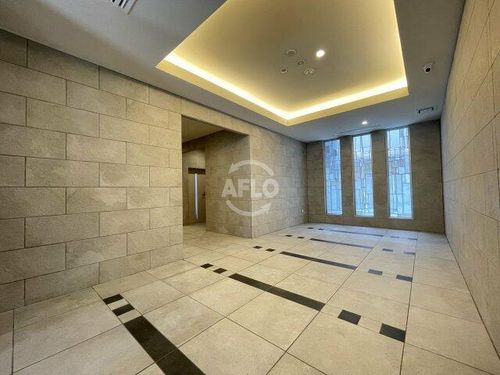 セルン新町の玄関