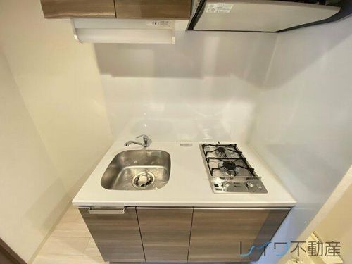 プレサンス難波インフィニティのキッチン