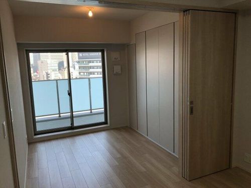 ブランズ大阪福島の内装