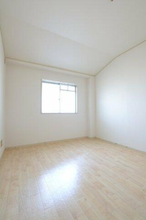 土師ハイツの居間