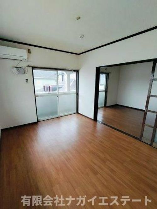 フラワーコート202の内装