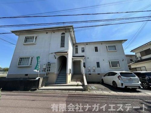 フラワーコート202の外観