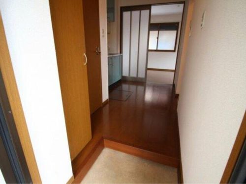 アミティエ山本の玄関