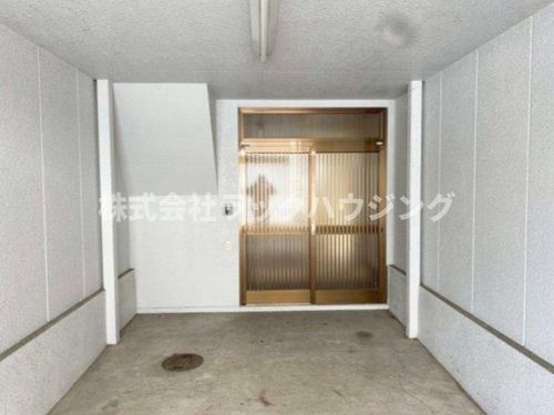 大阪府門真市新橋町(一戸建)の賃貸物件の玄関