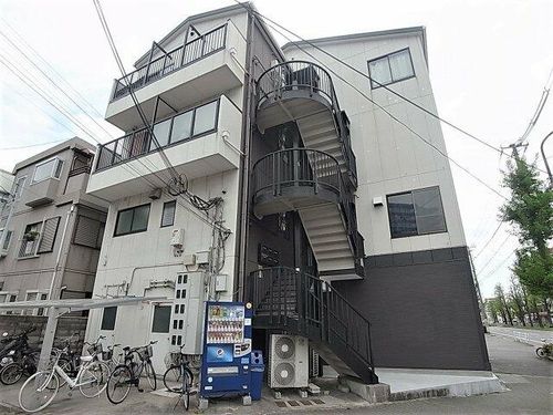 御崎本町ビルの外観