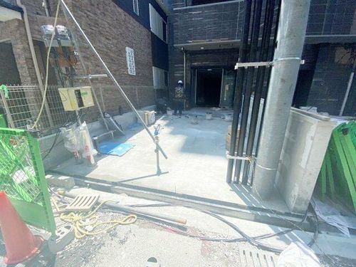 セレニテ南堀江エクラの玄関