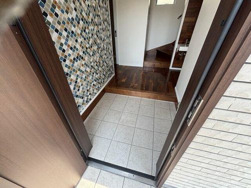 兵庫県姫路市岩端町(一戸建)の賃貸物件の玄関