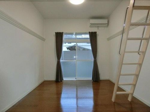 大阪府門真市野里町(アパート)の賃貸物件の居間