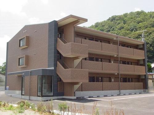 上野マンション1-Bの外観