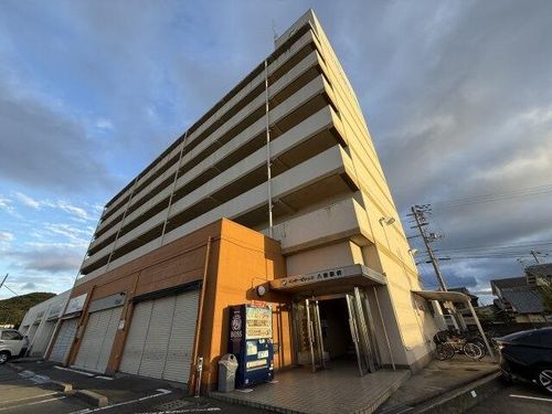 インタービレッジ八家駅前306の外観