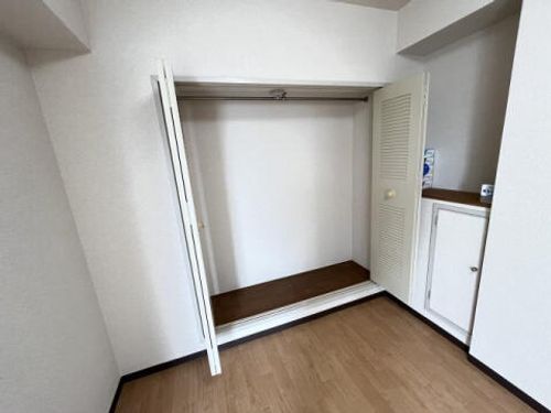 ヴィゴーラス宝塚301の内装