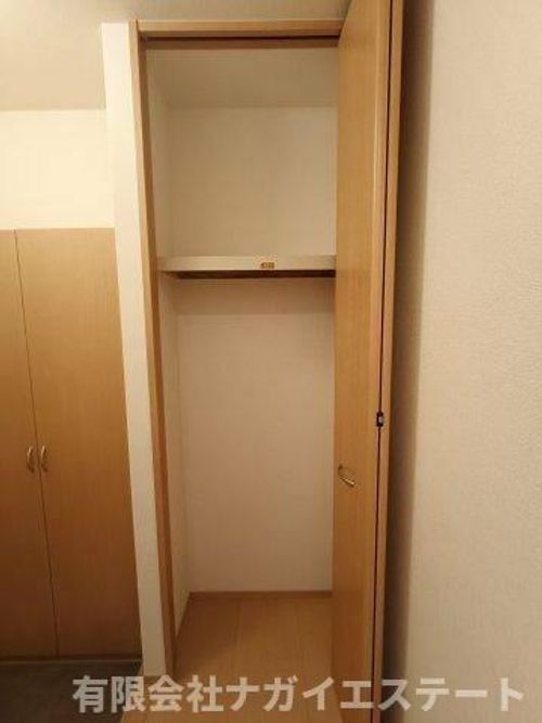 アミカル コート A棟102の内装