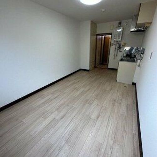 ベルハイツⅡ206の居間