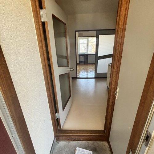 ココロハイツ205の玄関