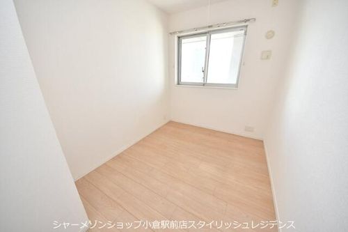 小倉D.C.TOWERの内装