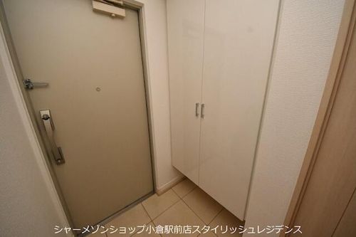 小倉D.C.TOWERの玄関