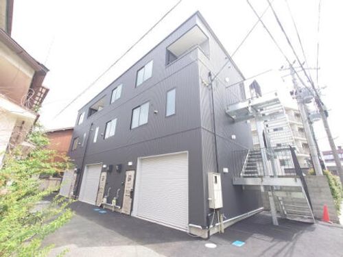 西宮今津山中町 ガレージハウス302の外観