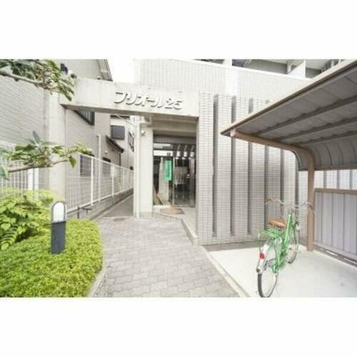 大阪府堺市中区東山(マンション)の賃貸物件の玄関