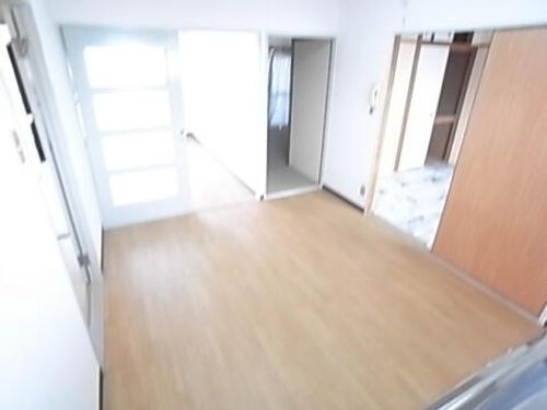 ドリームハイツ小林301の居間