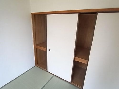 グランジュール泉ヶ丘A-2の内装