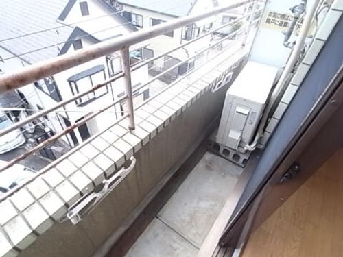 ジャルダン宝塚弐番館305の内装
