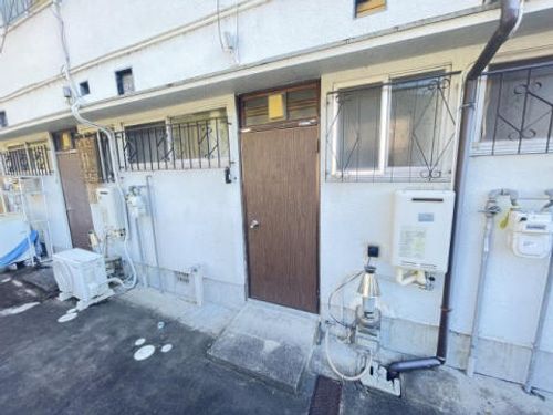 さつき住宅3の玄関