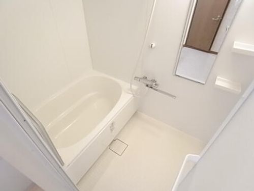 ラヴールイナダIの風呂