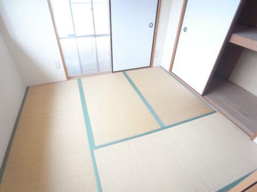 ウエストハイトゥリー202の内装