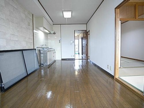 赤崎ビル404の居間