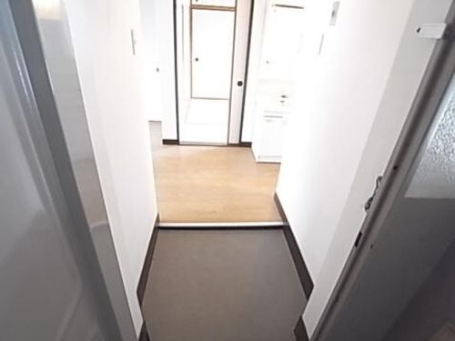 宝梅園6号棟432の玄関