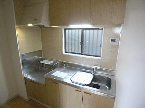 ドミール花屋敷102のキッチン