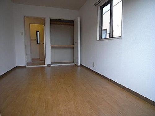 ドミール花屋敷102の内装