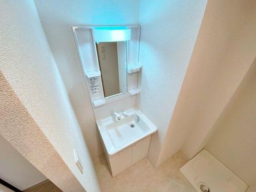 ソリティア桃谷の内装