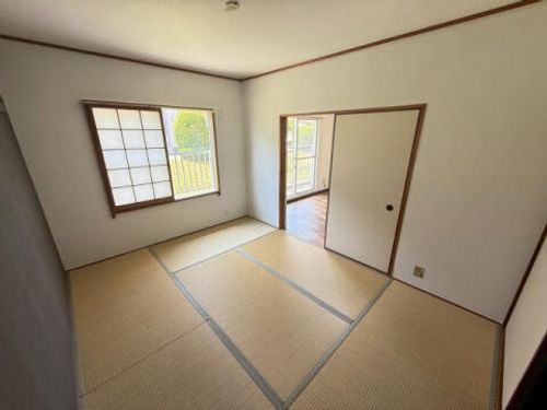 公社清和台住宅14号棟107の内装