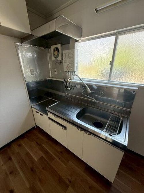 公社清和台住宅14号棟107のキッチン