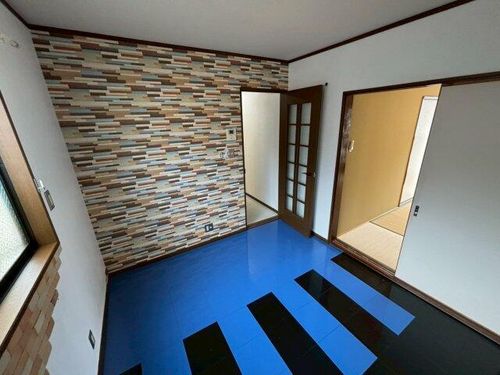 ディアコート加茂の居間