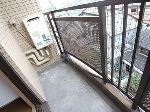 光陽川西マンション502の内装