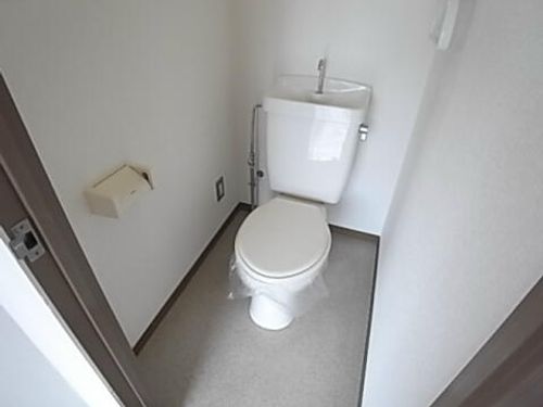 光陽川西マンション502の内装