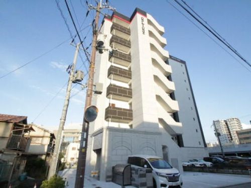 ONLYONE川西中央II603の外観