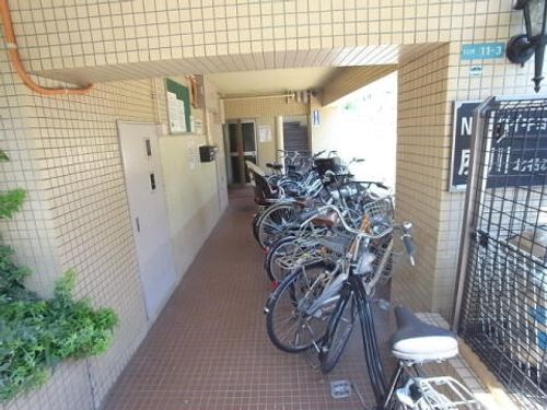 NEOダイキョー夙川北名次402の玄関