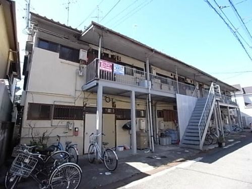 加茂の荘202の外観