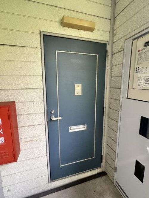 オークハイツ203の玄関