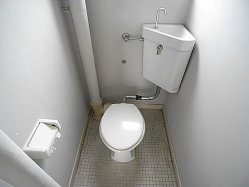 川西松ケ丘団地1号棟の内装