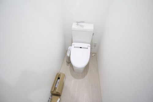 ガーデン花屋敷102の内装