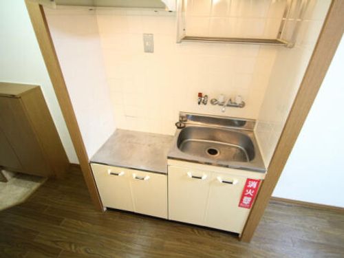 花屋敷日進ビルB307のキッチン