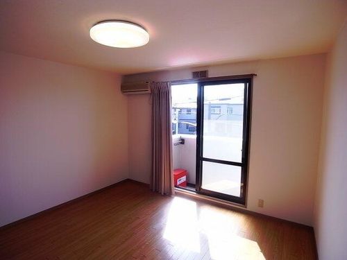 ベル・エポック・ヒロタ202の居間