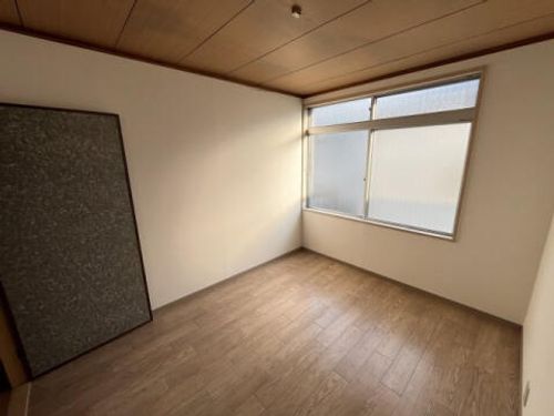 若草ハイツの内装