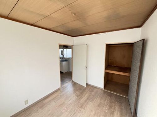 若草ハイツの内装