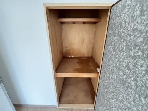 若草ハイツの内装