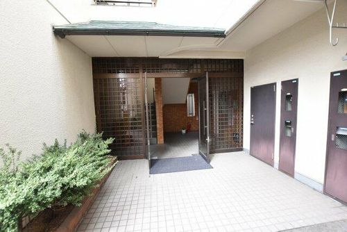 大阪府堺市西区鳳北町4丁(マンション)の賃貸物件の玄関